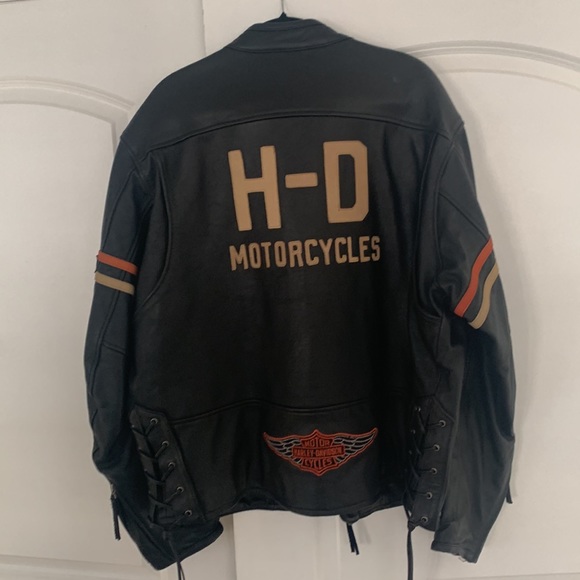 Xl Harley Davidson leather jacket - Picture 2 of 2